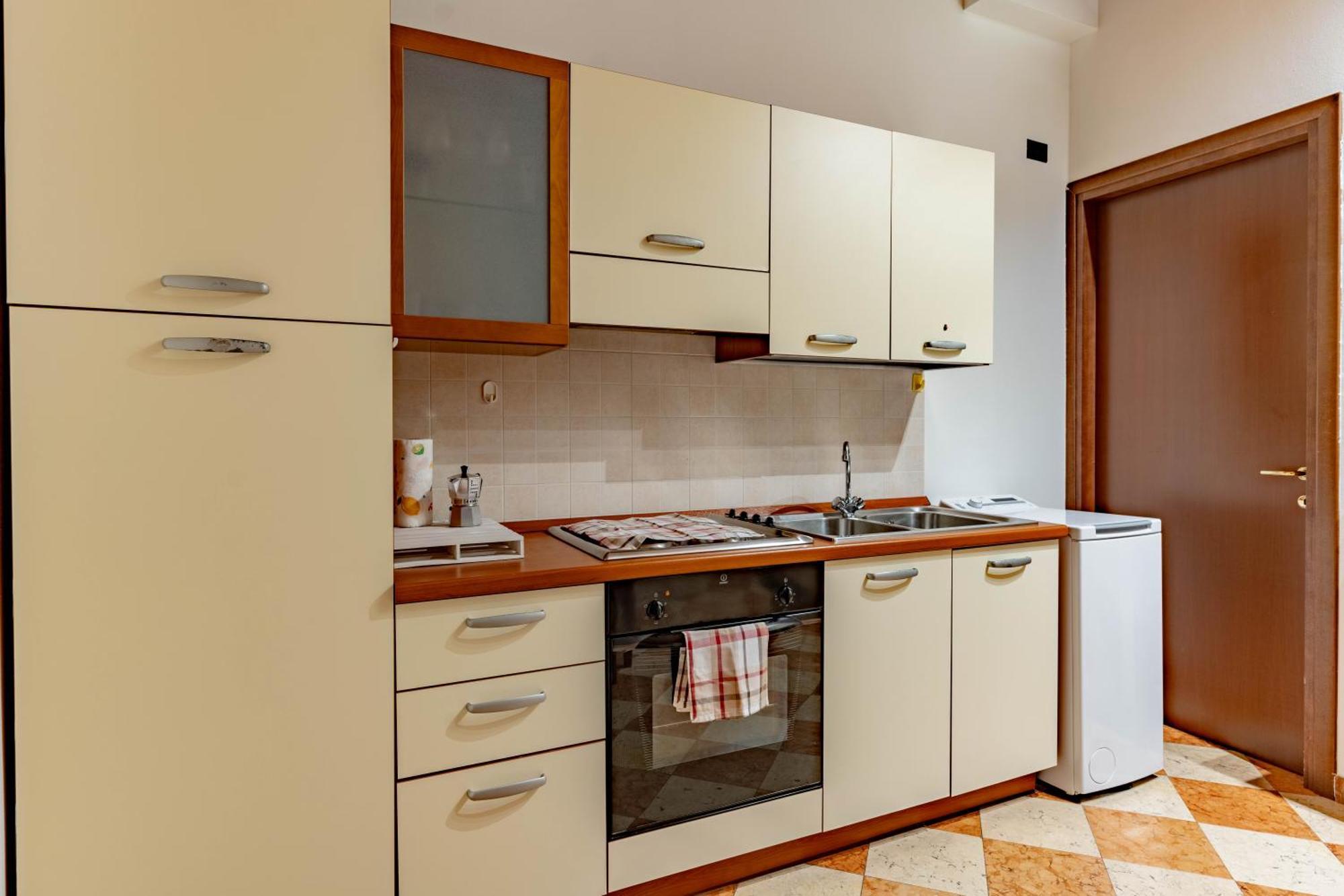 -Near Arena & Giuletta- Pet Friendly Mazzini Palace Werona Zewnętrze zdjęcie
