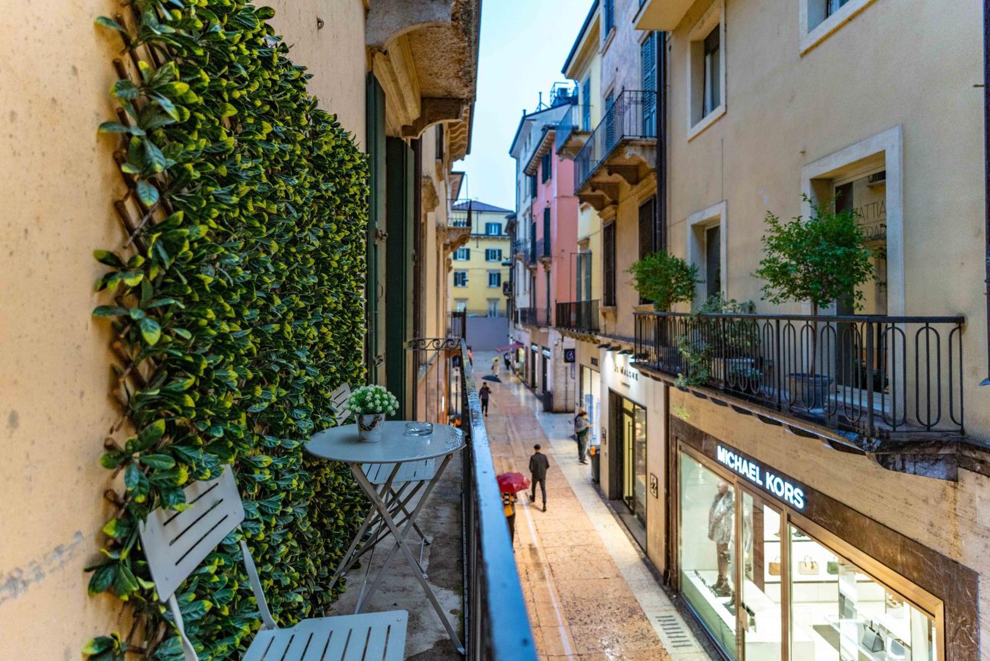 -Near Arena & Giuletta- Pet Friendly Mazzini Palace Werona Zewnętrze zdjęcie